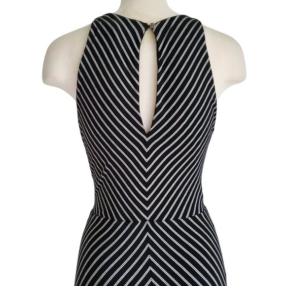 White House Black Market Tie Front BW Chevron Striped Sleeveless Maxi Dress XS - Picture 5 of 16